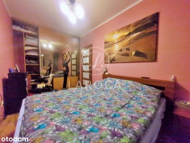 Blok z cegły, gotowe do wprowadzenia, garderoba