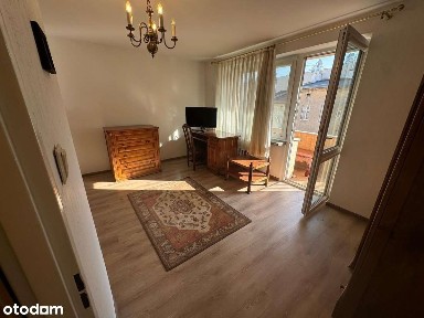 Wyposażone mieszkanie z balkonem, Kazimierz