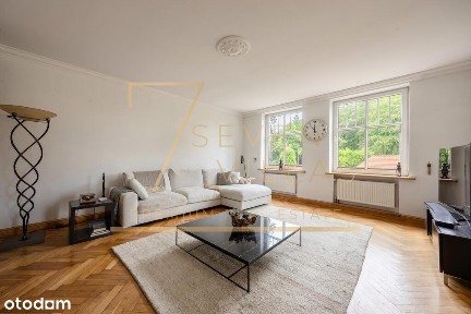 Zabytkowy apartament z duszą
