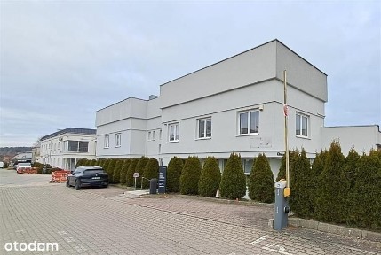 Produkcja-magazyn obiekt przy węźle S6/S7