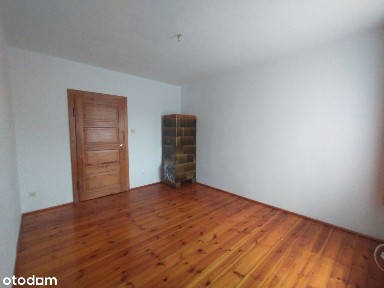 Przestronne 2 pokoje do wykończenia - parter, piwnica, centrum