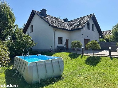 Piękny dom dla konesera, duży ogród/garaż/podjazd.