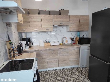 Salon z aneksem kuchennym i tarasem w centrum Pelplina