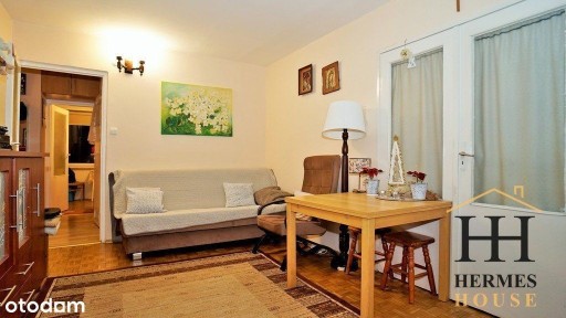 Trzy pokoje ze świetnym dojazdem do Um