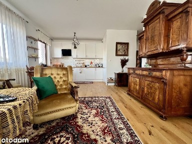 Piękne umeblowane mieszkanie z wszelkimi wygodami w Józefosławiu