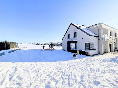 Dom bliźniak z 4 sypialniami Abramowice Prywatne