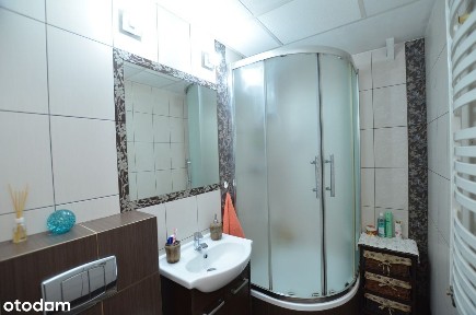 PRZESTRONNE, zadbane mieszkanie 2 pokoje, kuchnia, łazienka, balkon