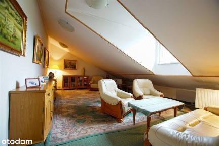 Ciekawe Ciche 3-Pokojowe W Świetnej Lokalizacji