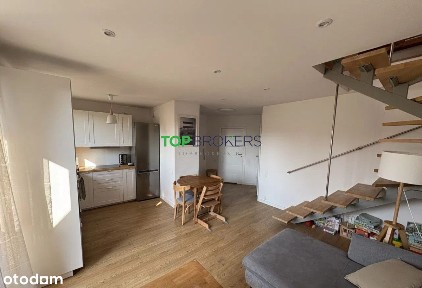 Przestronne trzy pokoje na dwóch poziomach