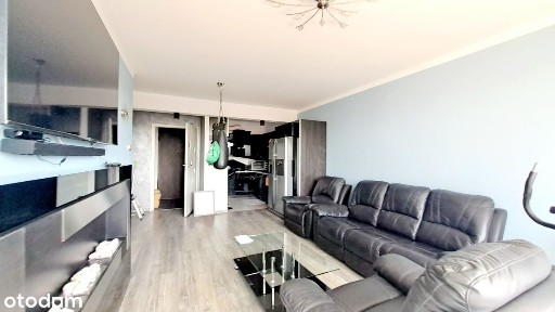 2 pokoje, duży balkon, umeblowane, winda!