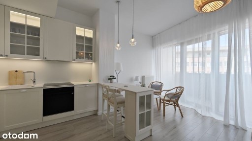 Hanza Tower, 34,68m2 plus balkon 11,22m2 + basen !