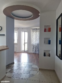 Przestronny dwu-poziomowy apartament z parkingiem - bezpośrednio