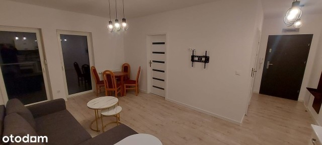 Przestronne 2-pokojowe mieszkanie z balkonem