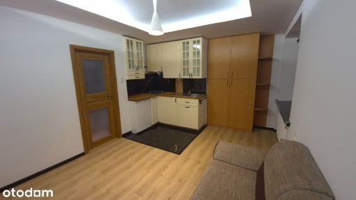 Kawalerka pod klucz - Ksm