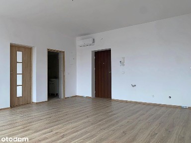 Świeżo wyremontowane 2-pokojowe w ścisłym centrum
