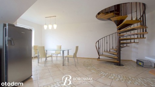 Przestronne, dwupoziomowe mieszkanie | os. Korczak