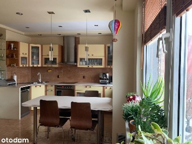 Przestronne, słoneczne mieszkanie w sercu miasta Rzeszowa