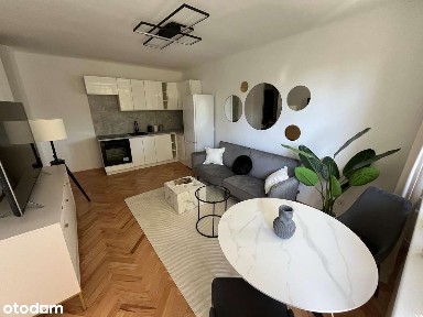 REZERWACJA Dwupokojowe mieszkanie po remoncie, z balkonem