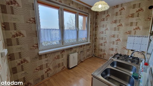 Sprzedam tradycyjne 3 pokoje z dużym balkonem II piętro Bielszowicka