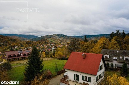 Dom inwestycyjny z widokiem na Panoramę Wisły.