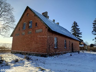 Oryginalny dom na dużej działce