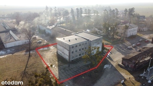 Biurowiec w Łambinowicach