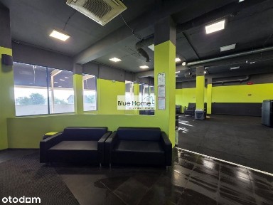 Lokal z dużymi witrynami Rubinkowo III 408m + 120m