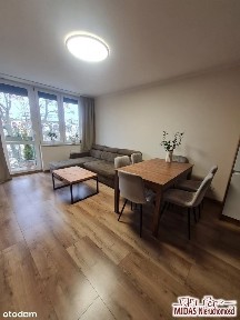 Słoneczne 2 pokoje z balkonem - do zamieszkania.