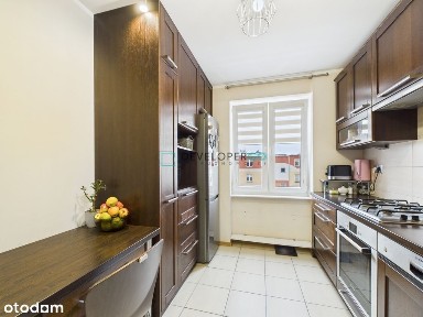 Na sprzedaż 4-pokojowe mieszkanie z dużym balkonem