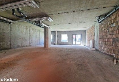 Parterowy lokal 128m2 z szeroką witryną | Czyżyny