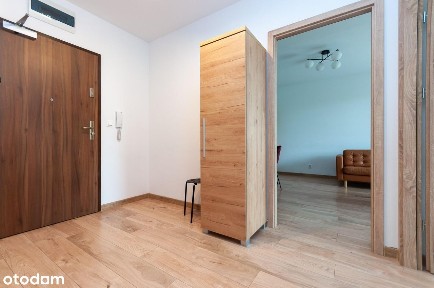 2 osobne sypialnie-55m2-balkon-parking-Przystanek-Czartoryskiego-Psie