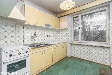 CENTRUM - 3 Pokojowe Mieszkanie z Potencjałem !