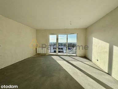 Doświetlona kawalerka do własnej aranżacji