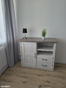 Dwupokojowe mieszkanie z balkonem - Os. Oświecenia