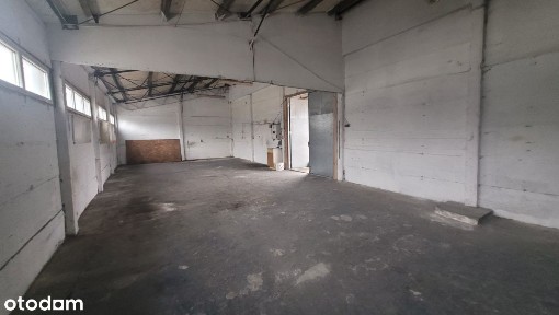 Hala, magazyn z placem - Czyżyny