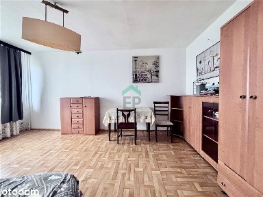 Mieszkanie dwupokojowe do własnej aranżacji.