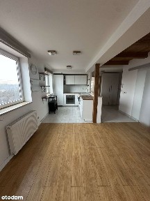 Bezczynszowe, przestronne mieszkanie na poddaszu!