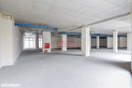 Okazja! Reprezentacyjny lokal Ruczaj, parking