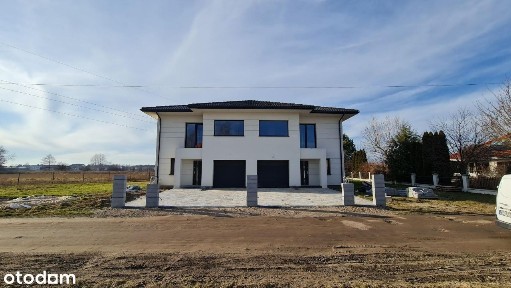 Sprzedam funkcjonalny Dom dwulokalowy w malowniczej lokalizacji