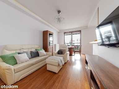 3 pokoje, wysoki standard, świetna lokalizacja