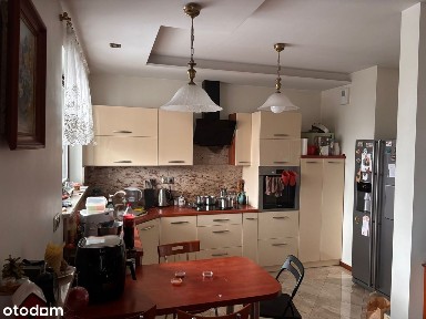 Trzypokojowe mieszkanie z balkonem na Bemowie