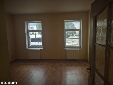 Trzypokojowe mieszkanie w Morągu przy ulicy Dworcowej blisko PKP i PKS