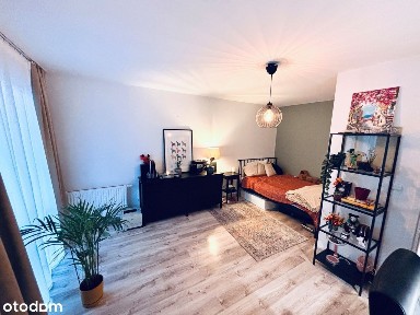 Bezpośrednio sprzedam przestronne mieszkanie 2-pok. 53 m2, ul. Rolna