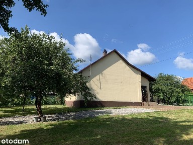 Dom 77m2 + wolnostojący garaż 40 m2 w malowniczej miejscowości