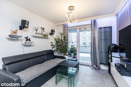 Na sprzedaż bardzo ładne 2 pok. mieszkanie z dużym tarasem. 749 000 zł