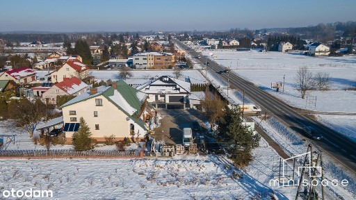 Budynek mieszkalno - usługowy |Plac | 17 ar działki