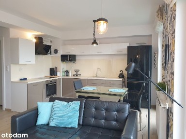 Komfortowe mieszkanie 2 pokojowe z balkonem