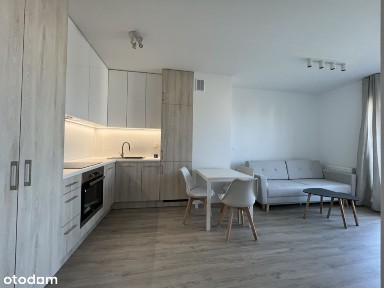 Dwupokojowe mieszkanie z tarasem przy ul. Kajdasza