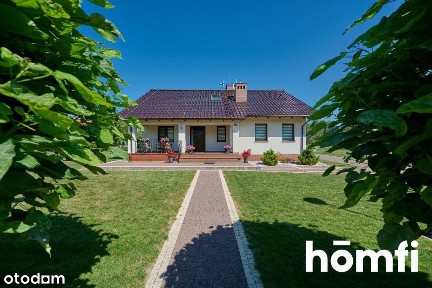 Dom w Sądrożycach z dużą działką