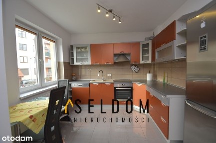 Trzypokojowe z garażem